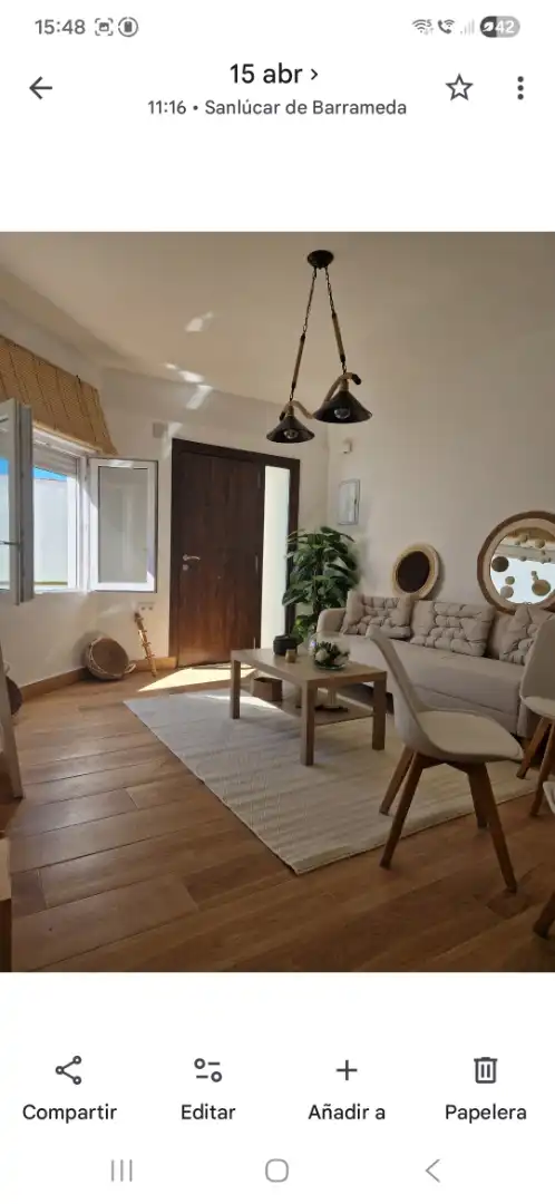Casa o xalet en venda a Calle Cristalina, 10, Monteolivete - Camino Sevilla Sala d'estar de Casa o xalet en venda en Sanlúcar de Barrameda amb Jardí privat, Terrassa i Piscina