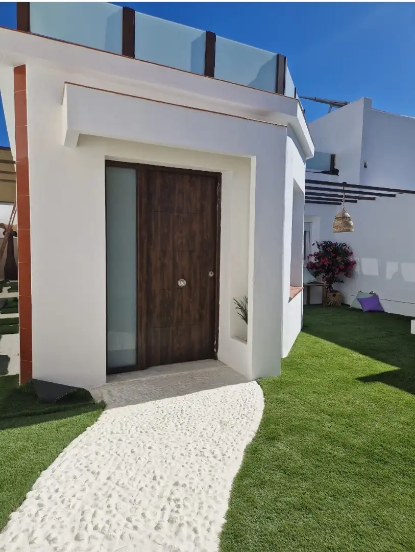Casa o xalet en venda a Calle Cristalina, 10, Monteolivete - Camino Sevilla Casa o xalet en venda en Sanlúcar de Barrameda amb Jardí privat, Terrassa i Piscina