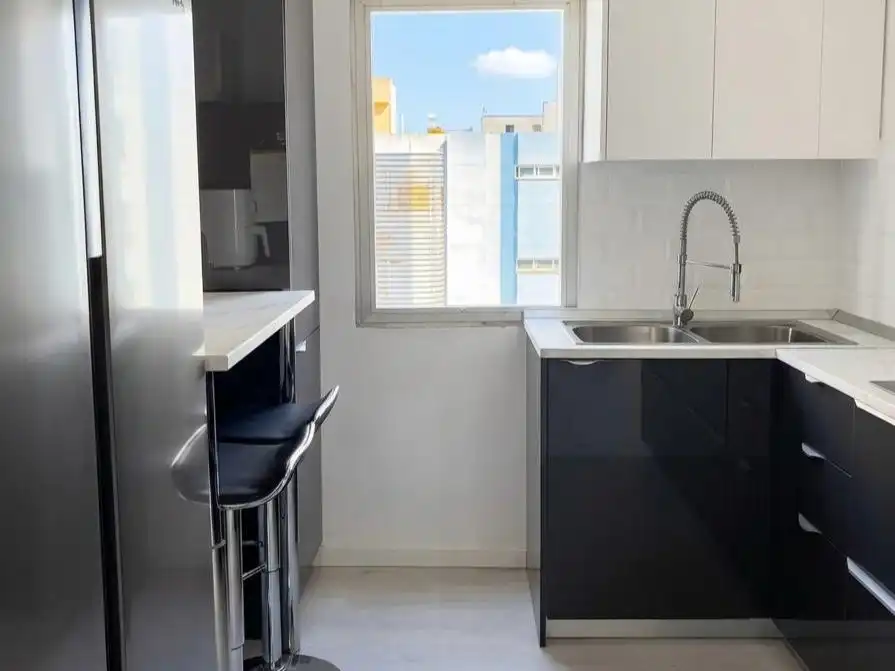 Flat for sale in Calle Maria del Rosario Sotomayor, 1, Playa Jardín Kitchen of Flat for sale in Puerto de la Cruz with Terrace and Furnished