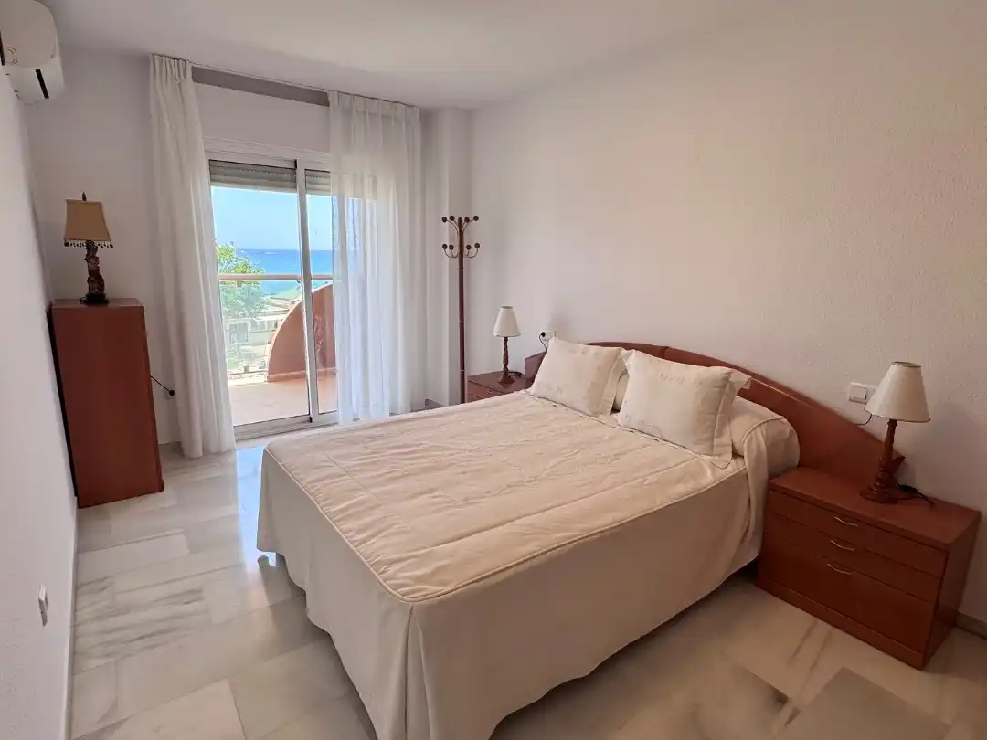 Piso de alquiler en Calle Maestro Pedro Calvo, 2, Playa de los Boliches Habitación de Piso de alquiler en Fuengirola con Aire acondicionado y Terraza