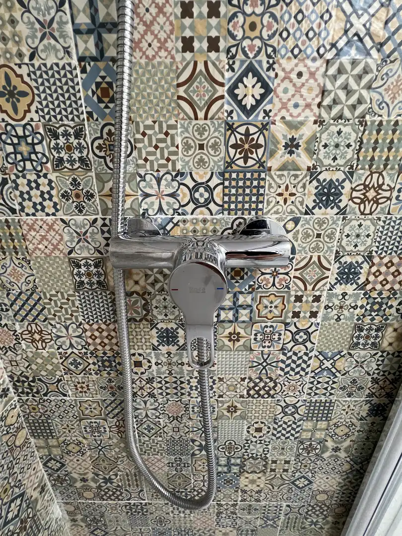 Bathroom of Flat for rent in  Zaragoza Capital  with Air Conditioner and Balcony