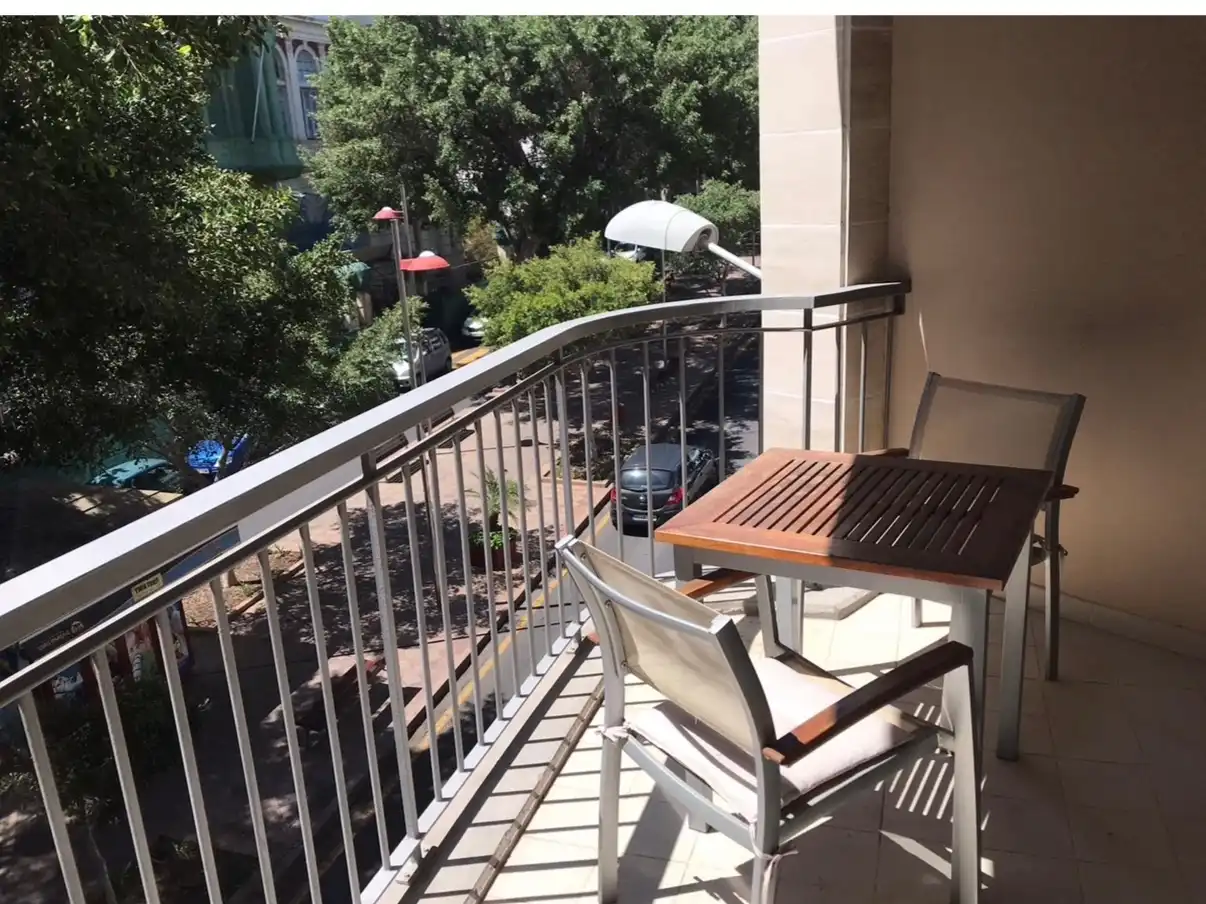 Piso de alquiler en Avenida de Veinticinco de Julio, 6, Duggi - Rambla - Los Hoteles