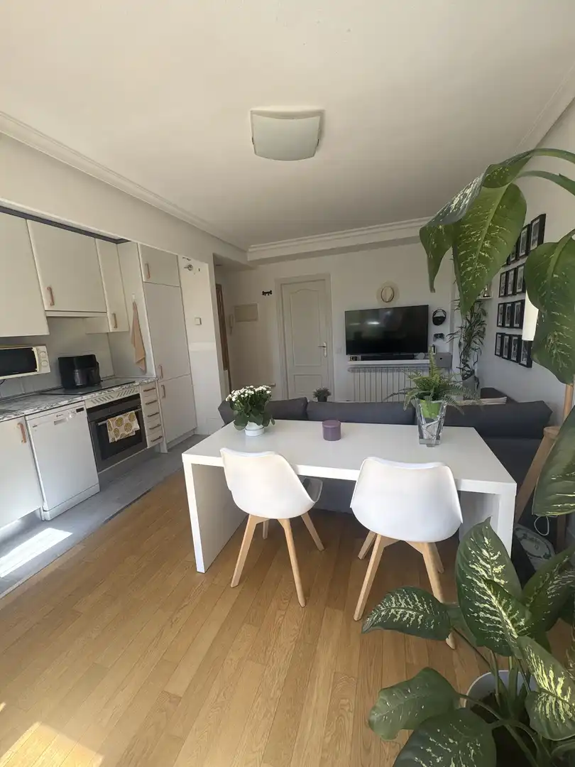Piso en venta en Calle Alegría, 22, Valdepelayo - Montepinos - Arroyo Culebro Sala de estar de Piso en venta en Leganés con Aire acondicionado y Terraza