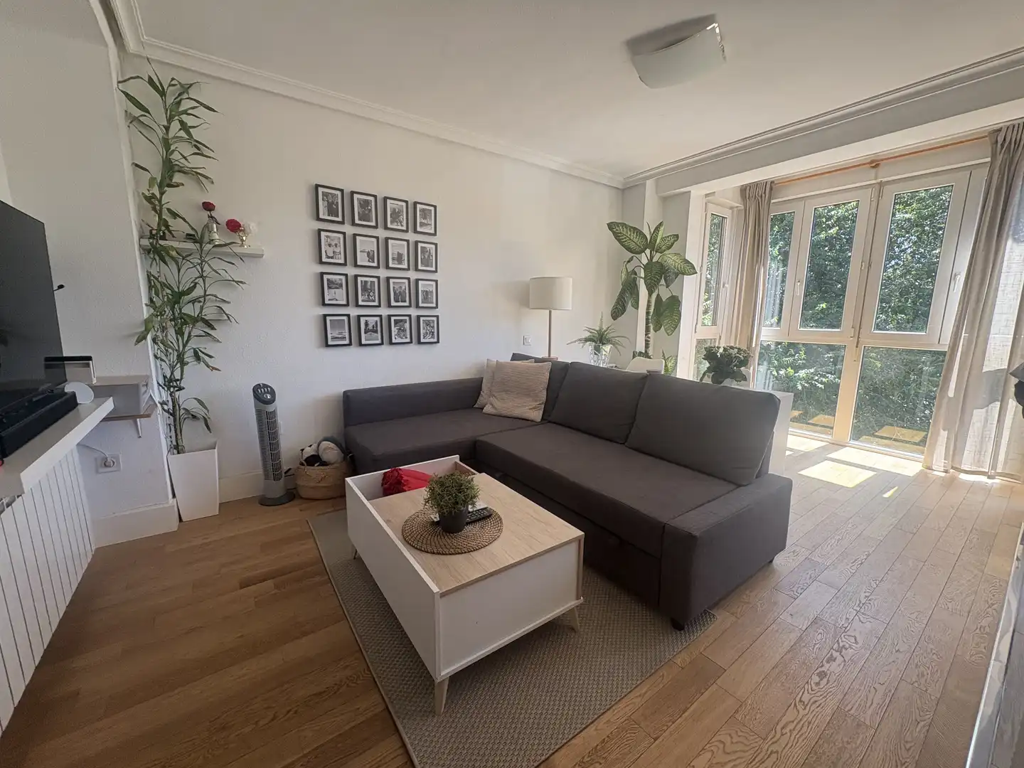 Piso en venta en Calle Alegría, 22, Valdepelayo - Montepinos - Arroyo Culebro Sala de estar de Piso en venta en Leganés con Aire acondicionado y Terraza
