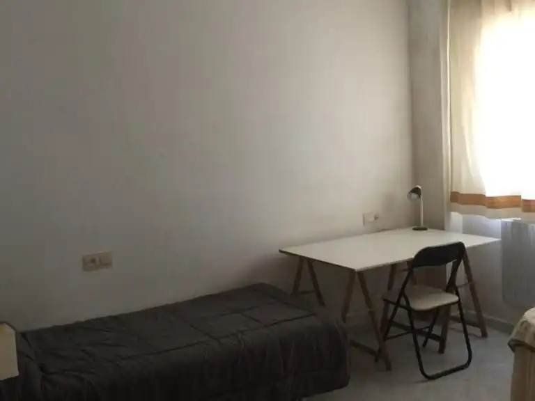 Flat for rent in Avenida París, 20, Ruta de la Plata Bedroom of Flat for rent in Cáceres with Heating, Terrace and Furnished