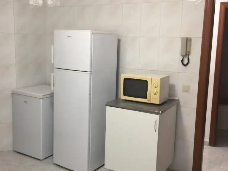 Flat for rent in Avenida París, 20, Ruta de la Plata Kitchen of Flat for rent in Cáceres with Heating, Terrace and Furnished