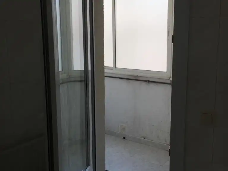 Flat for rent in Avenida París, 20, Ruta de la Plata Flat for rent in Cáceres with Heating, Terrace and Furnished