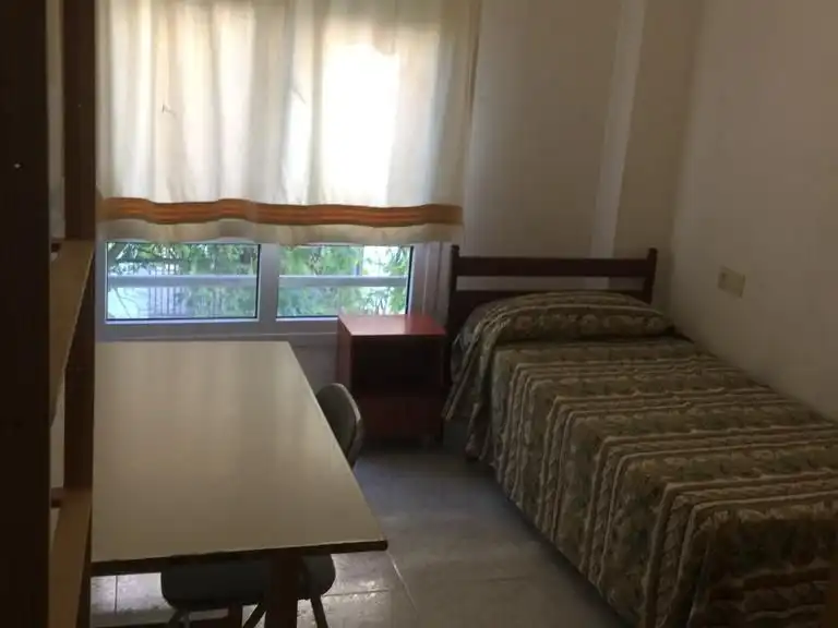 Flat for rent in Avenida París, 20, Ruta de la Plata Bedroom of Flat for rent in Cáceres with Heating, Terrace and Furnished