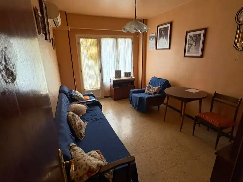Piso en venta en Avenida Constitución, 183, El Mercado - Plaza de Toros Sala de estar de Piso en venta en Villena con Aire acondicionado y Balcón