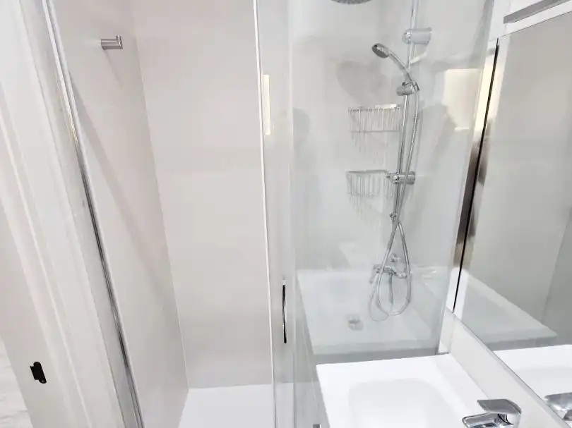 Piso de alquiler en Calle Provisiones, 22, Embajadores - Lavapiés Baño de Piso de alquiler en Madrid Capital con Aire acondicionado