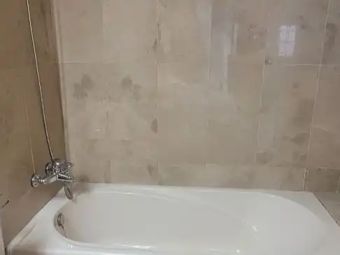 Flat for rent in Avenida Federico García Lorca, 102, Oliveros - Altamira Bathroom of Flat for rent in Almería with Air Conditioner, Heating and Storage room