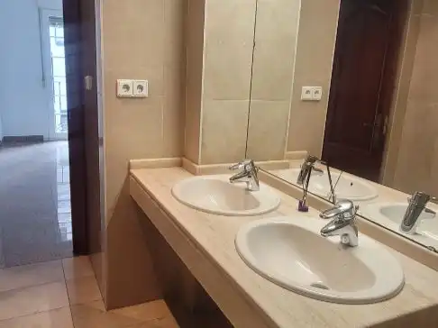 Flat for rent in Avenida Federico García Lorca, 102, Oliveros - Altamira Bathroom of Flat for rent in Almería with Air Conditioner, Heating and Storage room