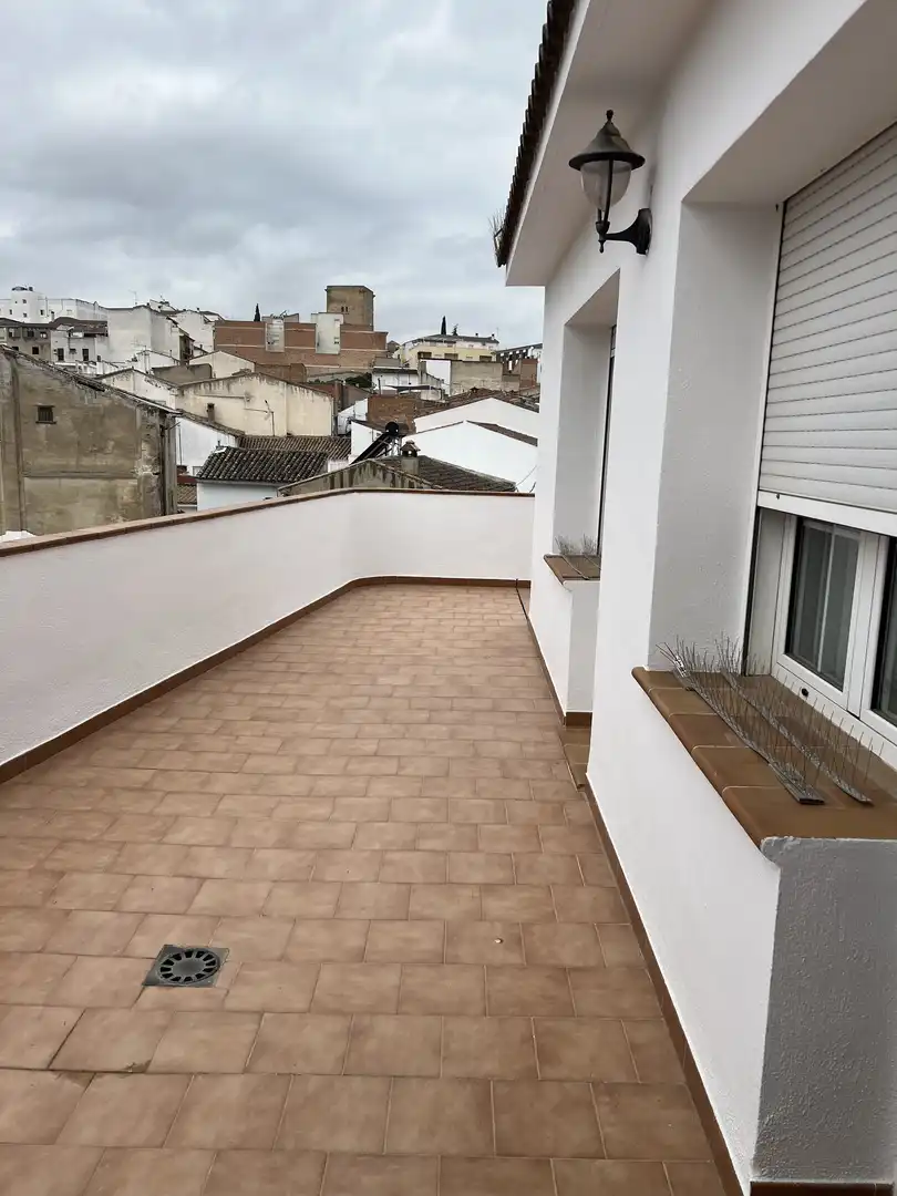 Pis de lloguer a Calle Príncipe de Vergara, 26, Mengíbar Terrassa de Pis de lloguer en Mengíbar amb Aire condicionat, Calefacció i Terrassa