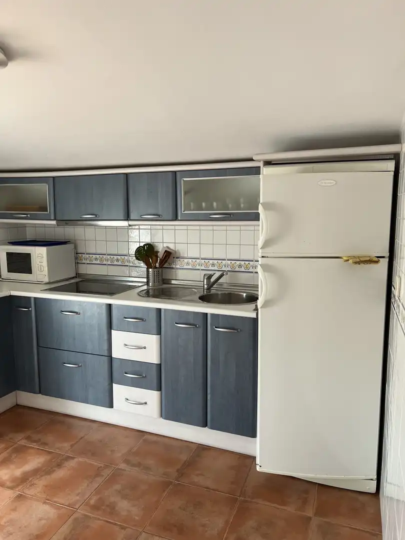 Pis de lloguer a Calle Príncipe de Vergara, 26, Mengíbar Cuina de Pis de lloguer en Mengíbar amb Aire condicionat, Calefacció i Terrassa