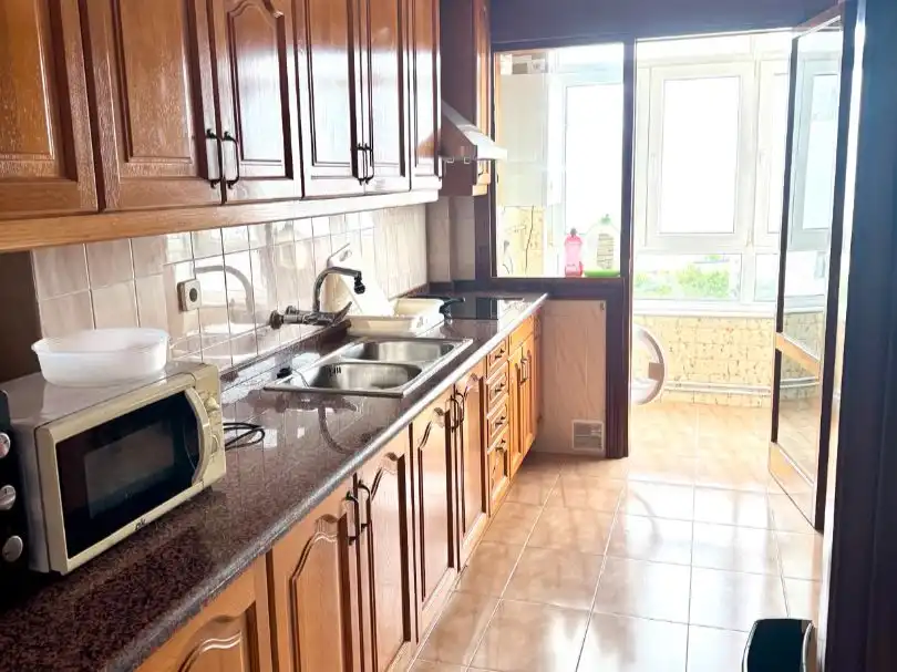 Flat for rent in Luis Vicente de Velasco, 2, Alisal - San Román Flat for rent in Luis Vicente de Velasco, 2, Alisal - San Román