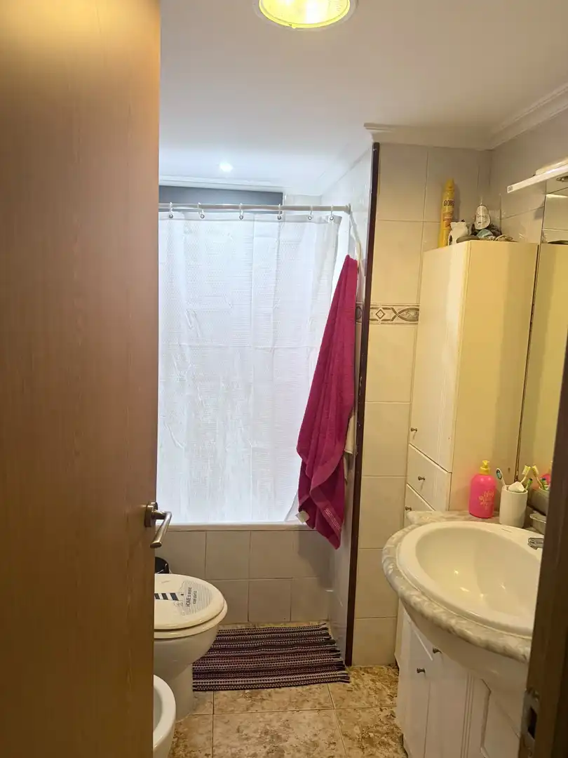 Baño de Estudio para compartir en Zaragoza con Calefacción y Amueblado