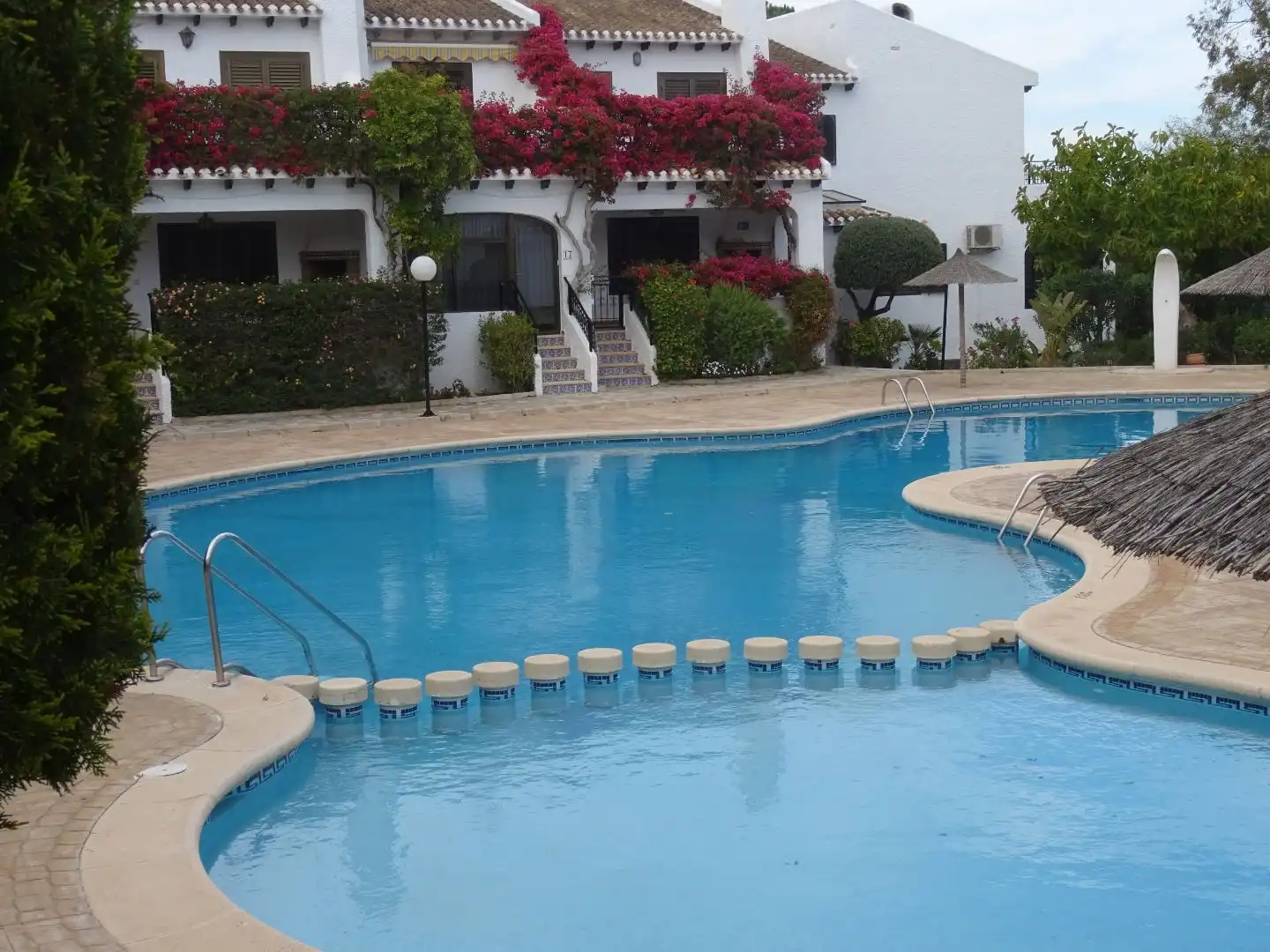 Wohnung zum Verkauf in Calle el Poniente, 2, Cabo Roig Schwimmbecken von Wohnung zum Verkauf in Orihuela mit Klimaanlage, Heizung und Terrasse