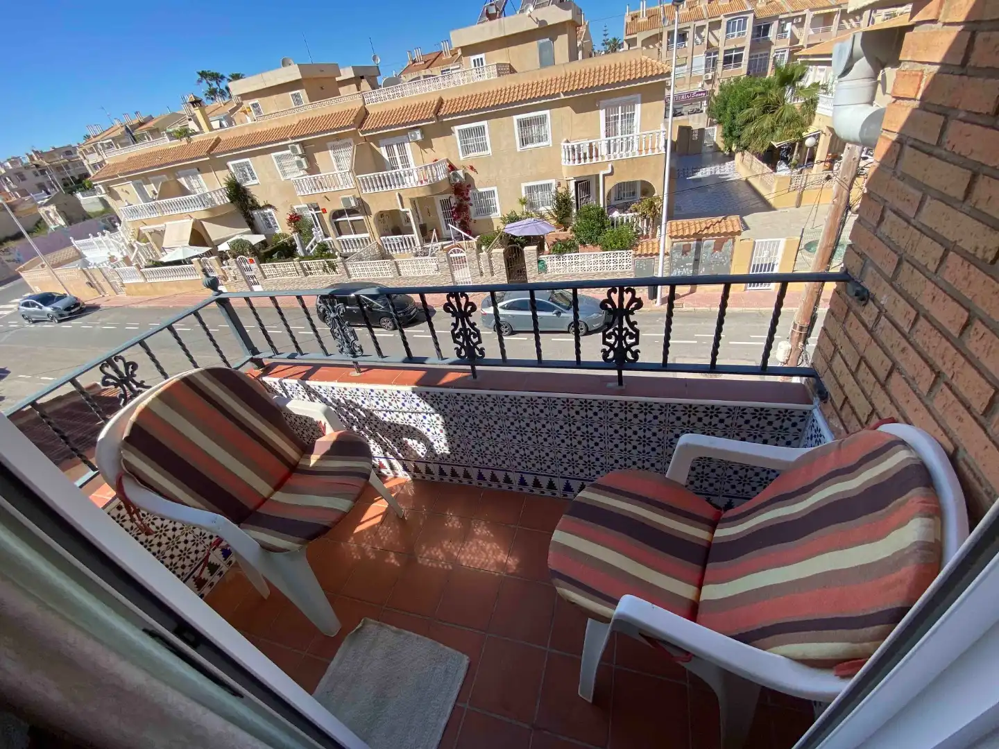 Casa adosada en venta en Calle Madamme Curie, 2, Torrevieja Terraza de Casa adosada en venta en Torrevieja con Aire acondicionado y Balcón