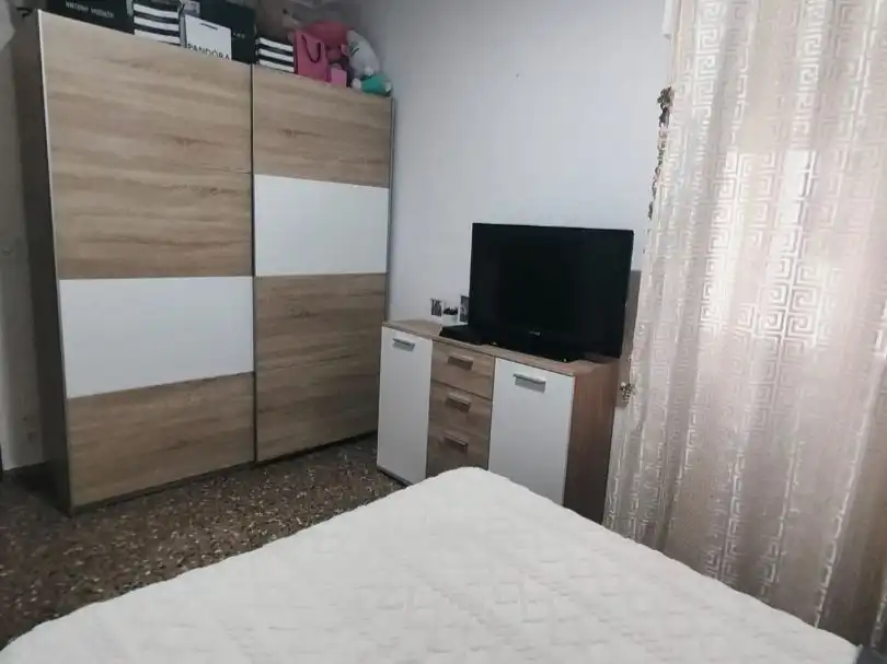 Flat for sale in Carrer Monserrate Guilabert Valero, 45, Carrús Oeste Bedroom of Flat for sale in Elche / Elx with Air Conditioner