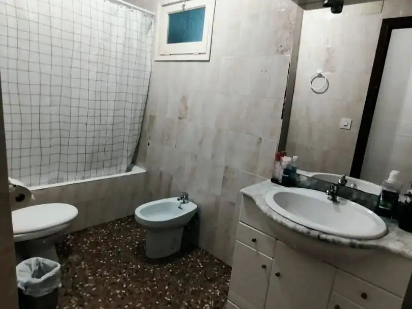 Flat for sale in Carrer Monserrate Guilabert Valero, 45, Carrús Oeste Bathroom of Flat for sale in Elche / Elx with Air Conditioner