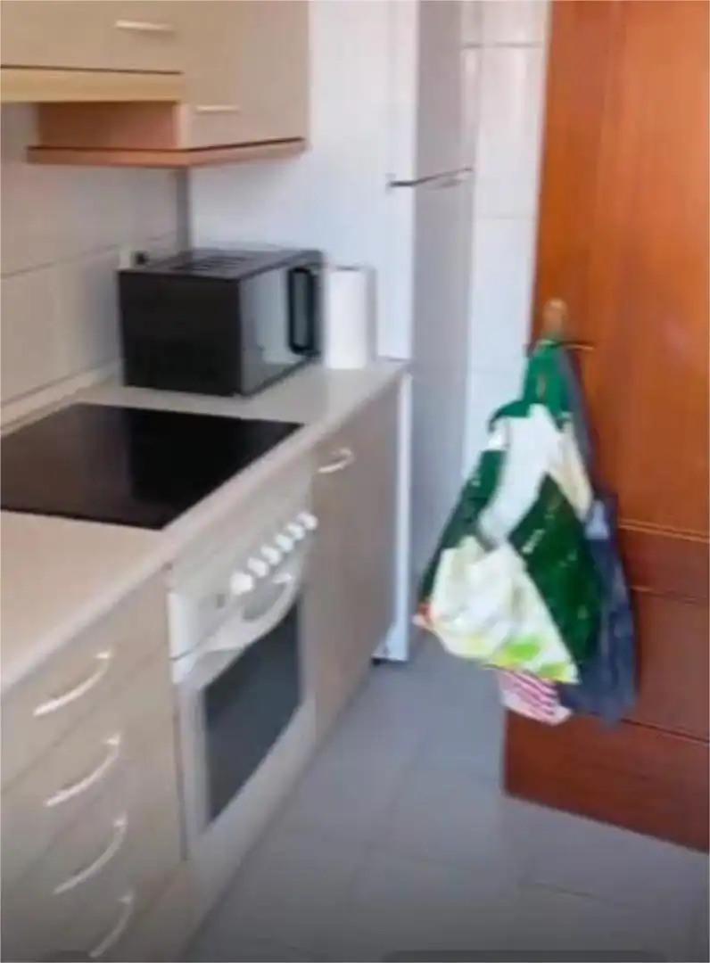 Cocina de Apartamento en venta en Cangas  con Calefacción y Trastero