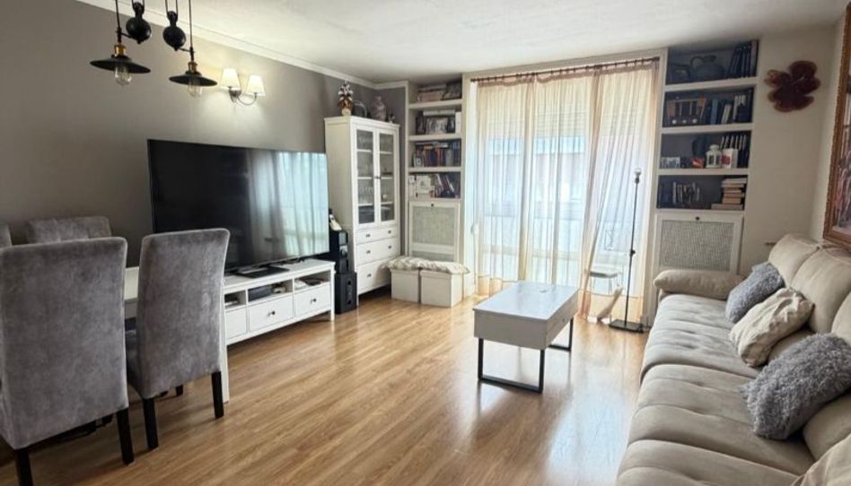 Flat for sale in Avenida de Los Encuartes, 9, Estación - Centro, Tres Cantos - image 1 Photo 1 of Flat for sale in Avenida de Los Encuartes, 9, Estación - Centro, Tres Cantos