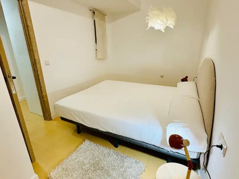 Apartments for rent in Hospital - Plaza del Real Bedroom of Apartments for rent in Castellón de la Plana / Castelló de la Plana with Air Conditioner, Heating and Furnished