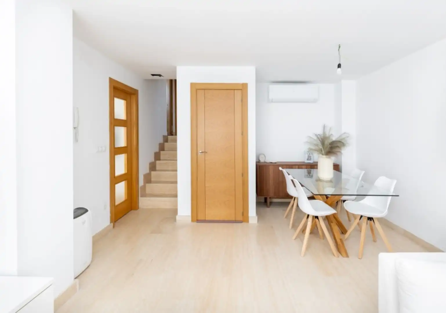 Houses for sale in Paseo de las Carboneras, 46, Las Gabias Houses for sale in Las Gabias with Terrace, Swimming Pool and Balcony