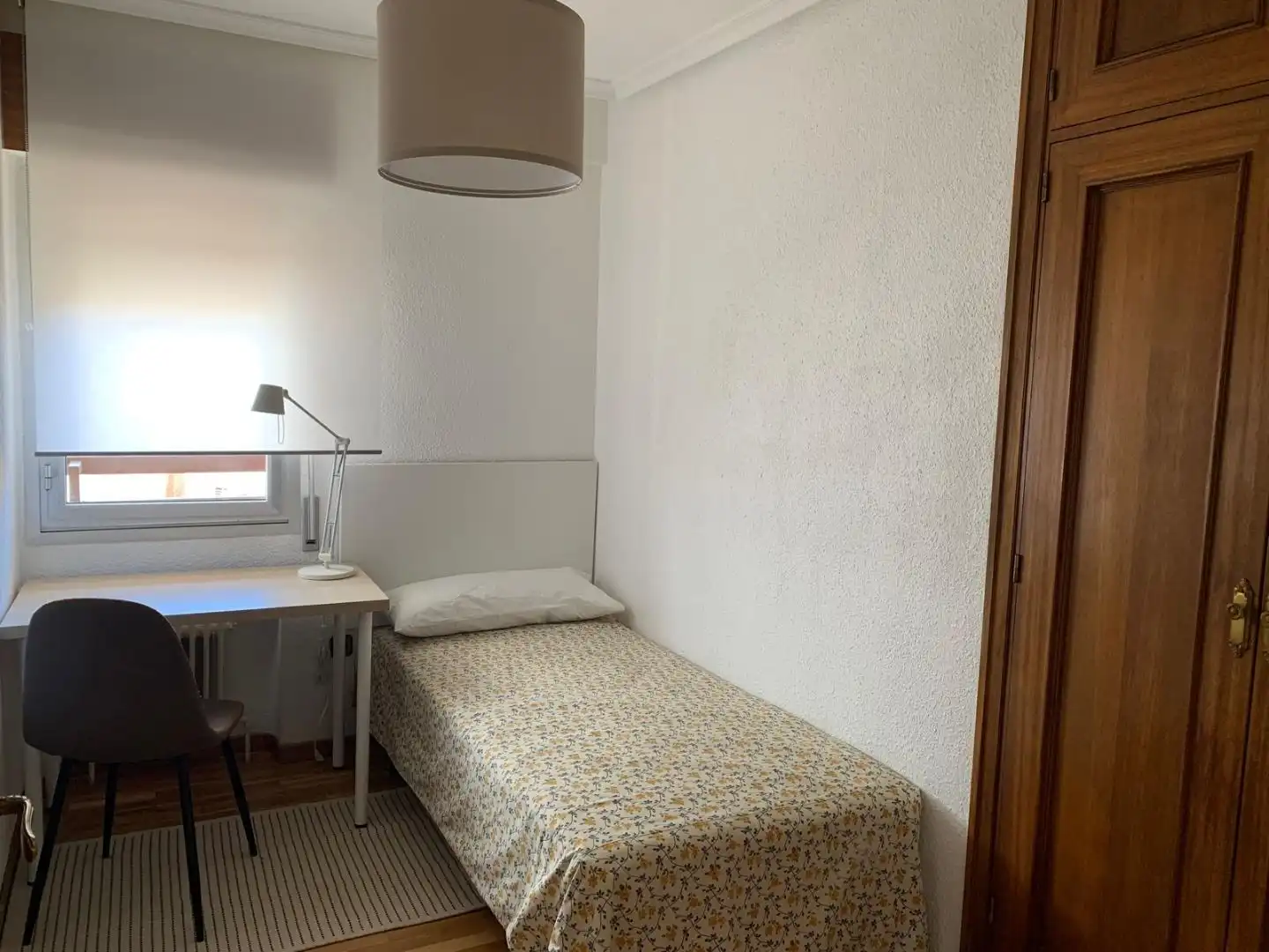 Flat for rent in Calle de Alejandro Rodríguez, 4, Bellas Vistas Bedroom of Flat for rent in Madrid Capital with Balcony