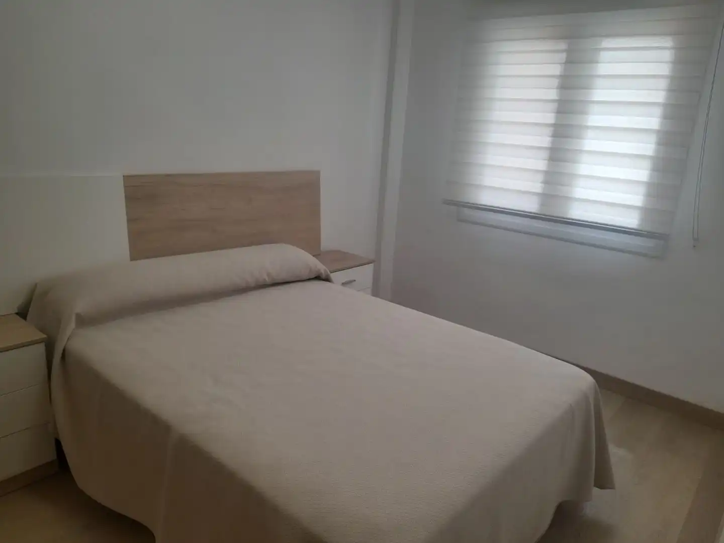 Piso de alquiler en Calle de San Nicolas, 2, Plantío - Alcampo Habitación de Piso de alquiler en Burgos