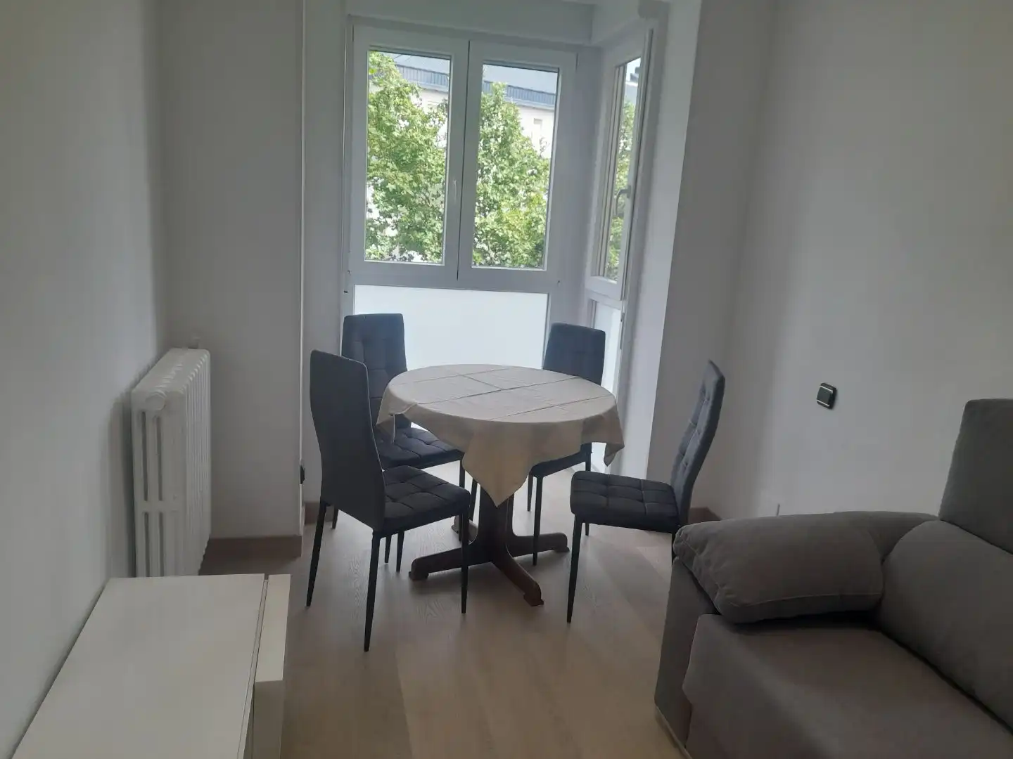 Piso de alquiler en Calle de San Nicolas, 2, Plantío - Alcampo Comedor de Piso de alquiler en Burgos