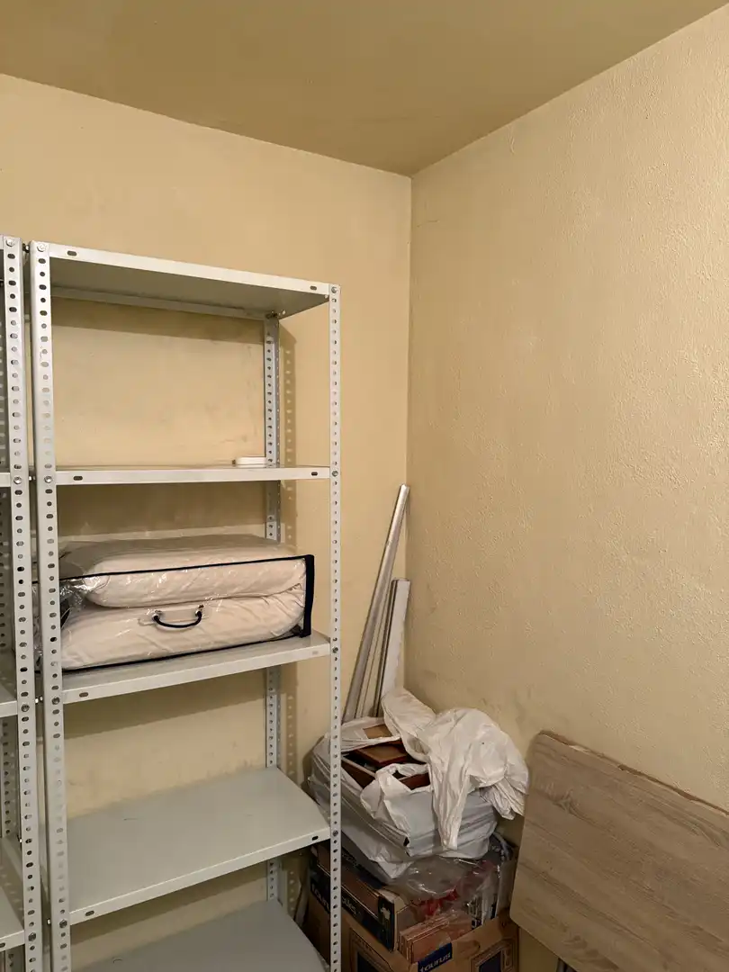 Storage room for sale in Jaén