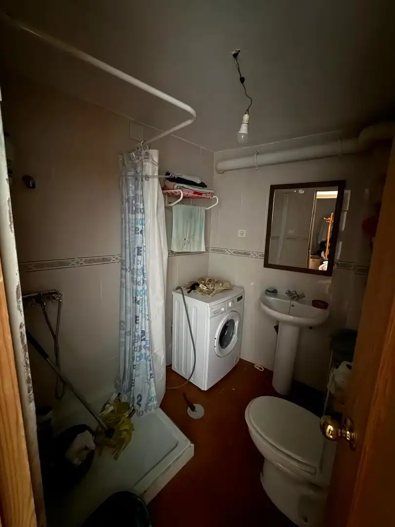Casa o xalet en venda a Calle Real, 58, Genalguacil Bany de Casa o xalet en venda en Genalguacil amb Balcó