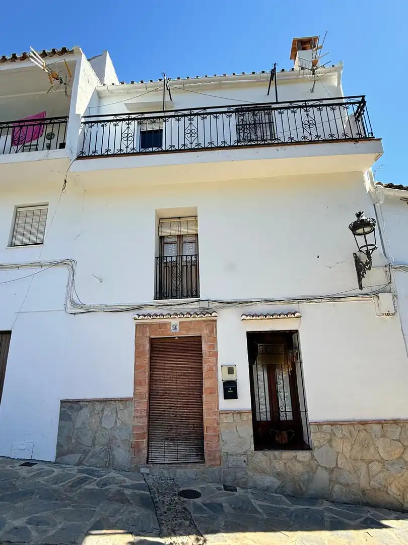 Casa o xalet en venda a Calle Real, 58, Genalguacil Vista exterior de Casa o xalet en venda en Genalguacil amb Balcó