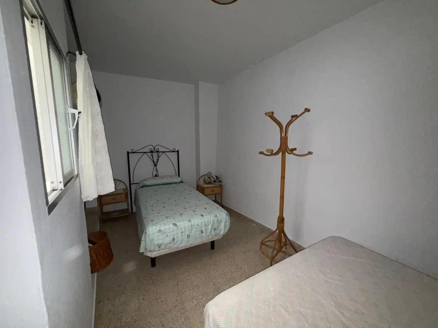 Casa o xalet en venda a Calle Real, 58, Genalguacil Dormitori de Casa o xalet en venda en Genalguacil amb Balcó