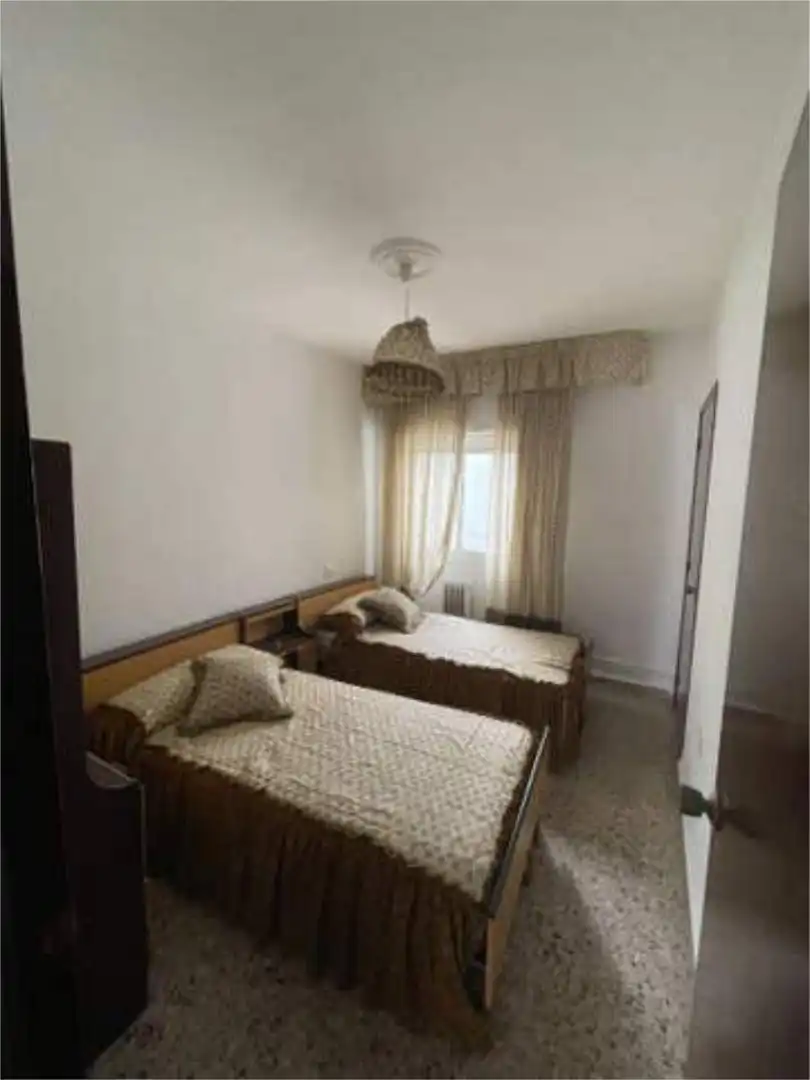 Piso de alquiler en Centro Ciudad Habitación de Piso de alquiler en Plasencia con Terraza y Amueblado
