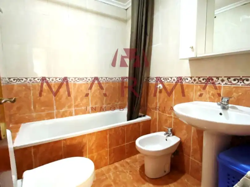 Piso en venta en Calle la Frontera, 1, Santa María de Cayón