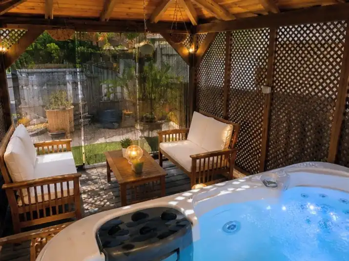 Einfamilien-Reihenhaus zur Miete in Carrer Britania, 23, Alicante Golf Terrasse von Einfamilien-Reihenhaus zur Miete in Alicante / Alacant mit Klimaanlage, Terrasse und Schwimmbad