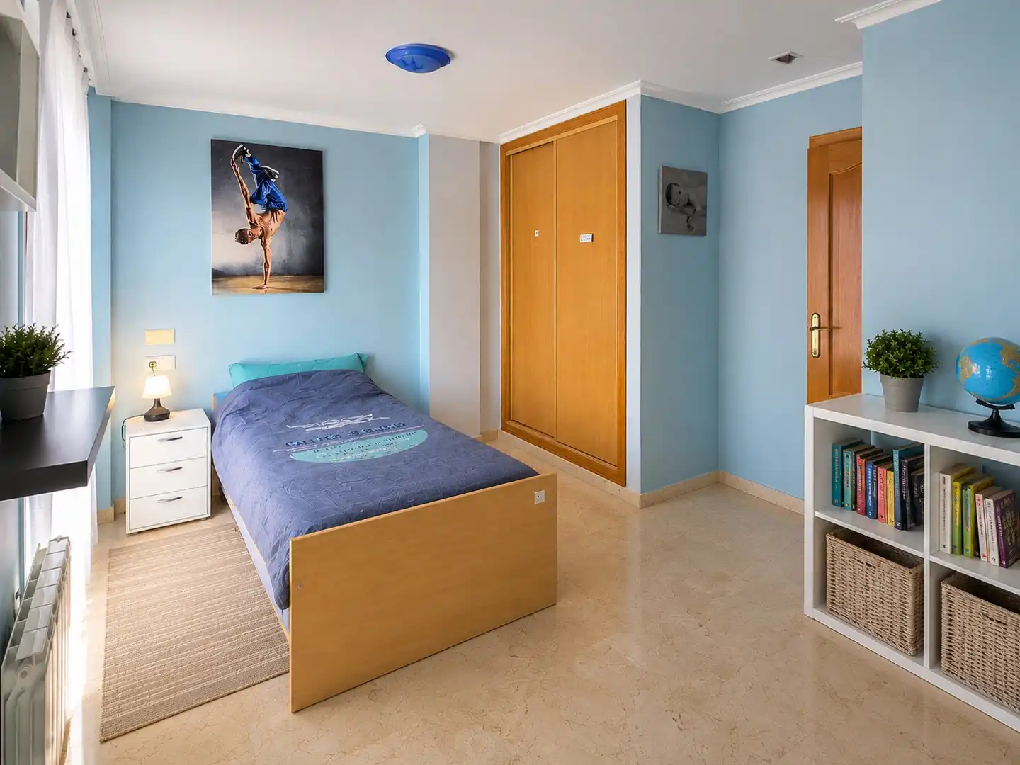 Einfamilien-Reihenhaus zur Miete in Carrer Britania, 23, Alicante Golf Schlafzimmer von Einfamilien-Reihenhaus zur Miete in Alicante / Alacant mit Klimaanlage, Terrasse und Schwimmbad