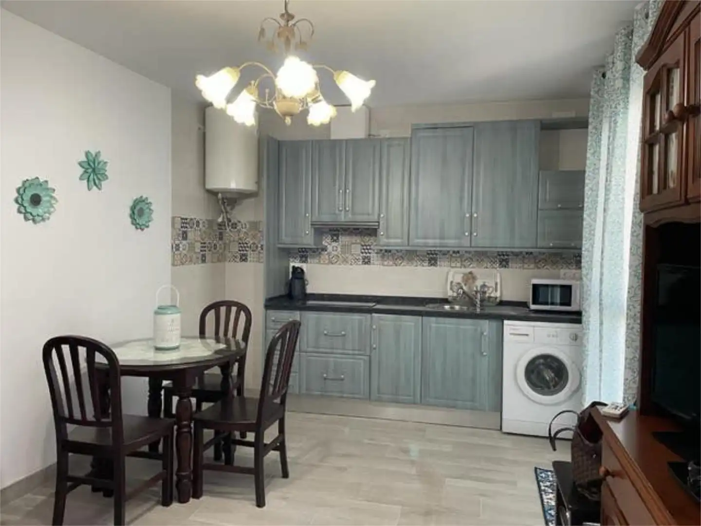 Cuina de Apartament de lloguer en Brenes