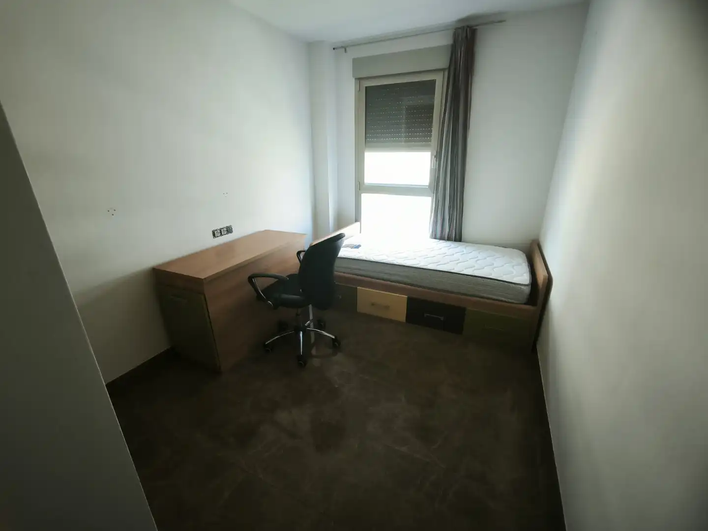 Flat for rent in Passeig de la Universitat, 48, Estación - Universidad Bedroom of Flat for rent in Castellón de la Plana / Castelló de la Plana with Furnished