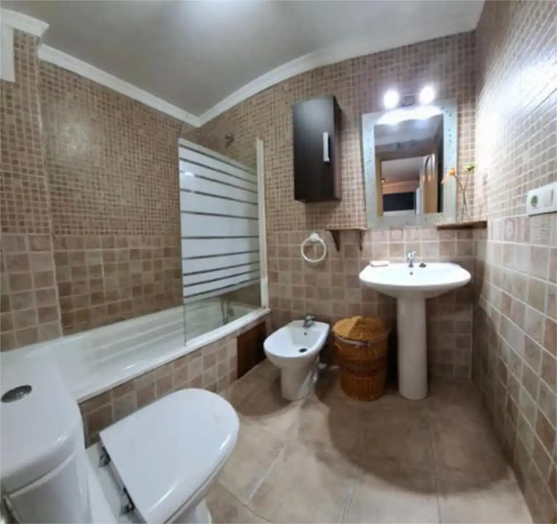 Flat for rent in Santa Bárbara - Ciudad Deportiva