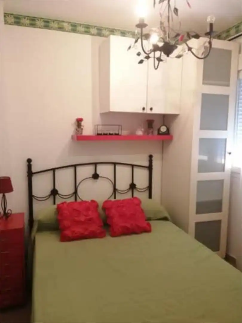 Flat for rent in Santa Bárbara - Ciudad Deportiva