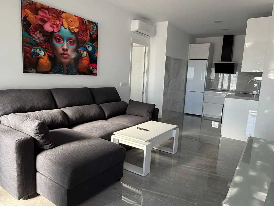 Piso de alquiler en Avenida Ronda del Estero, 28, Ronda del Estero Sala de estar de Piso de alquiler en San Fernando con Aire acondicionado, Calefacción y Amueblado