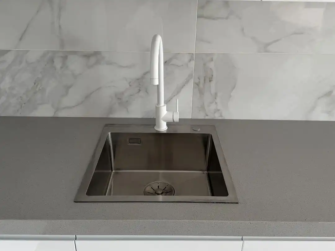 Piso de alquiler en Avenida Ronda del Estero, 28, Ronda del Estero Cocina de Piso de alquiler en San Fernando con Aire acondicionado, Calefacción y Amueblado