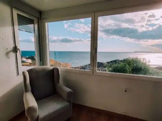 Einfamilien-Reihenhaus zur Miete in Calle del Albatros, 3, Alicante / Alacant Terrasse von Einfamilien-Reihenhaus zur Miete in Alicante / Alacant mit Klimaanlage, Terrasse und Schwimmbad
