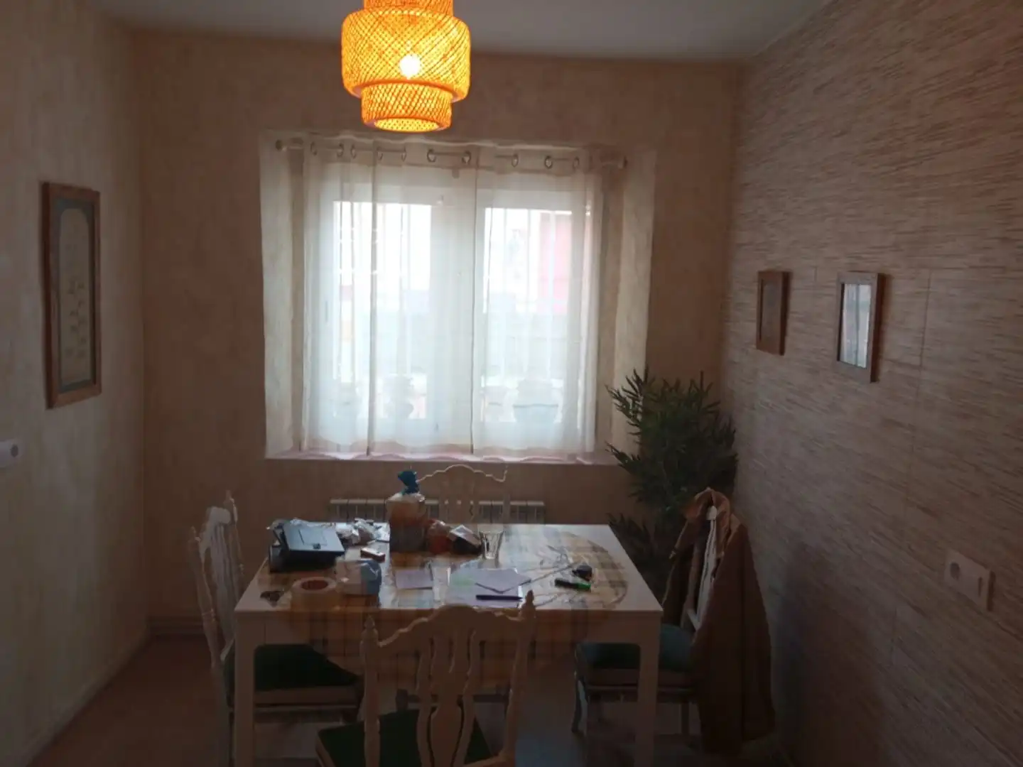 Piso de alquiler en Carretera Candeleda, 36, Arenas de San Pedro Comedor de Piso de alquiler en Arenas de San Pedro con Calefacción, Jardín privado y Parquet