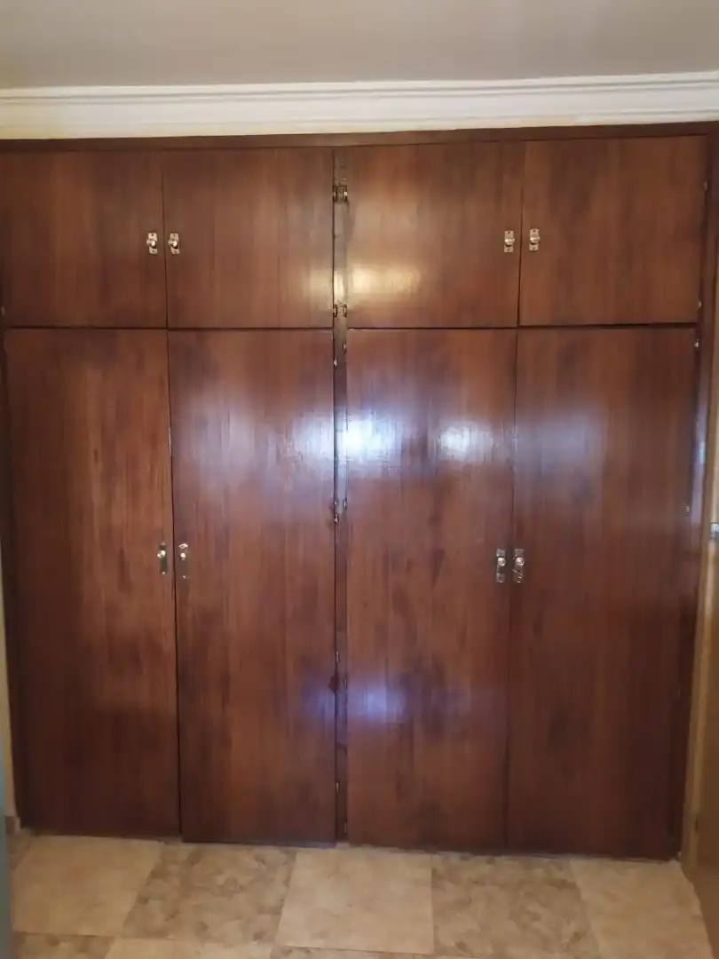 Piso en venta en Calle Ronda de los Viñedos, 6, El Retiro - La Vid Habitación de Piso en venta en Jerez de la Frontera con Amueblado