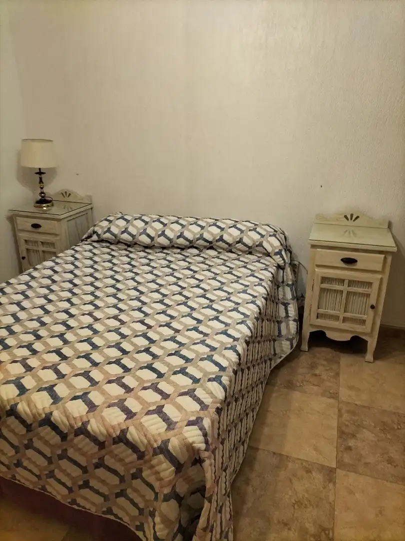 Piso en venta en Calle Ronda de los Viñedos, 6, El Retiro - La Vid Habitación de Piso en venta en Jerez de la Frontera con Amueblado