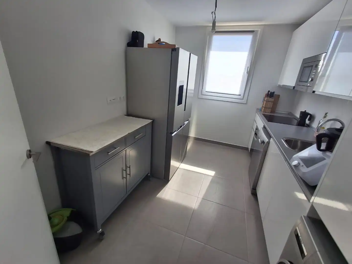 Piso en venta en Avenida de las Universidades, 8, Dos Hermanas Cocina de Piso en venta en Dos Hermanas con Aire acondicionado, Terraza y Piscina